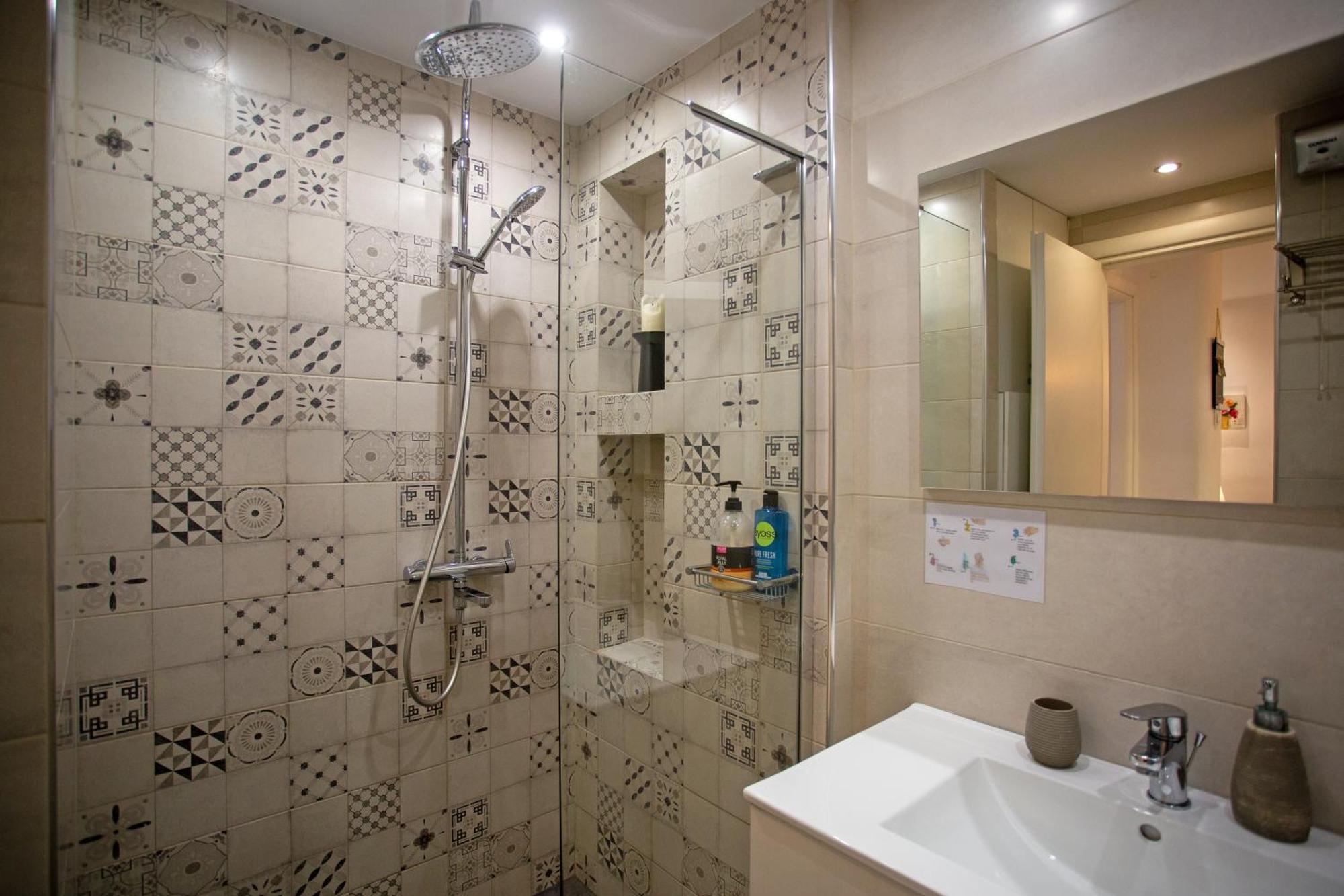 Hadrian By Heloni Apartments Athene Buitenkant foto